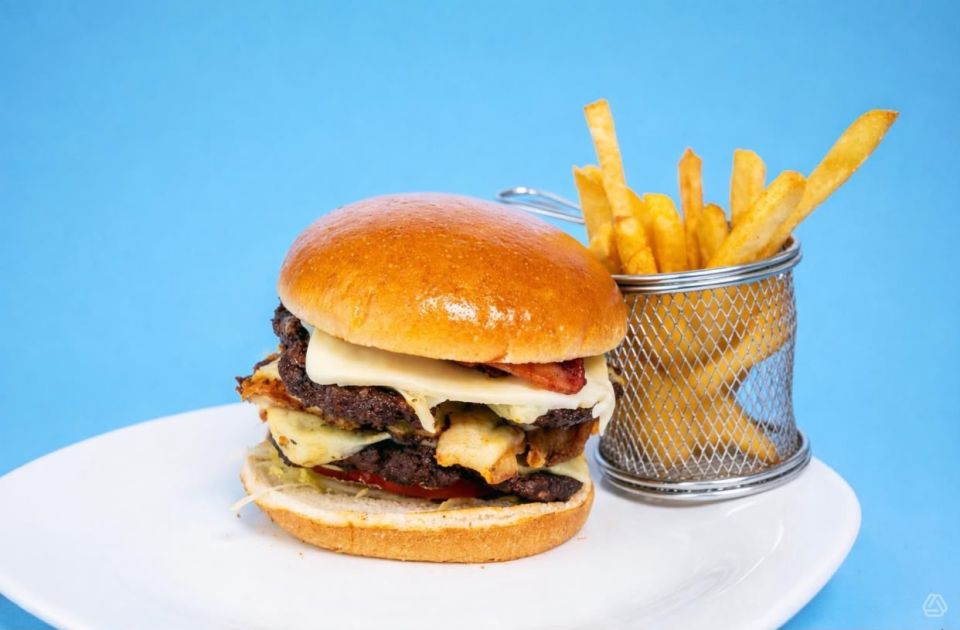 Hamburguesa + Tocineta